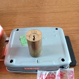 serratura di sicurezza CISA