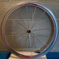 Ruota anteriore Campagnolo