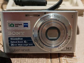 Fotocamera digitale compatta SONY Cyber-shot DSC-W