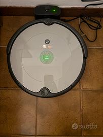 Roomba aspirapolvere 698