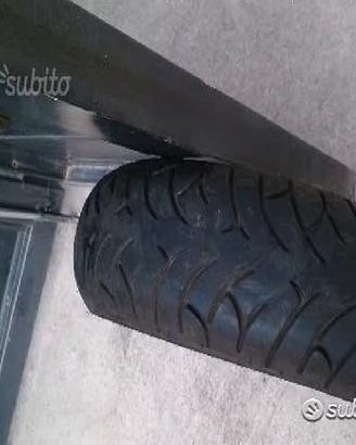 Pneumatico moto usato160 60 18 dunlop