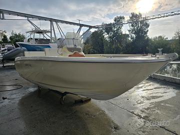 Barca Capoforte FX190+Yamaha F40Supreme USATO