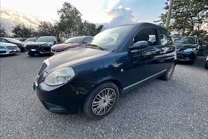 Lancia Ypsilon 1.3 MJT 90 CV Oro