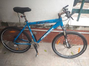 bicicletta MTB merida