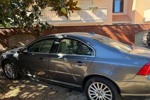 VOLVO S80 BUONE CONDIZIONI