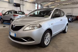 Lancia Ypsilon 1.2 Silver 69cv