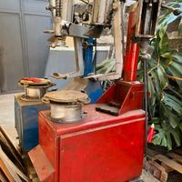 Smontagomme Mondolfo ferro 380v