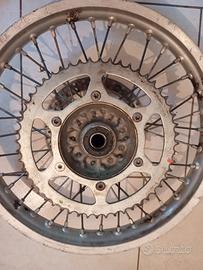 cerchio Yamaha yzf 400 anno 2000