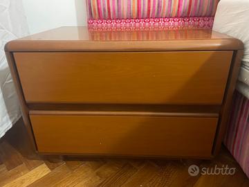 Coppia comodini legno