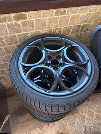 Cerchi alfa romeo giulietta originali  18 5x110