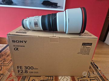 Sony FE 300mm f/2.8 GM OSS