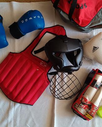 Set protezioni Sport da combat kickboxing karate
