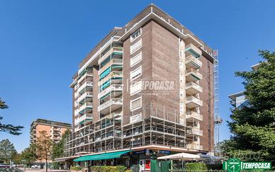 TRE LOCALI IN CENTRO LIBERO SUBITO