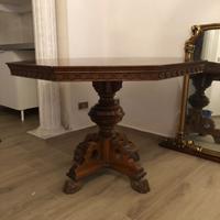 Tavolo anni 70 in noce