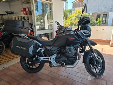 Moto Guzzi V 85 TT STRADA TRAVEL 2024 KM 4.115 !!!
