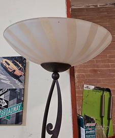 lampada in ferro battuto