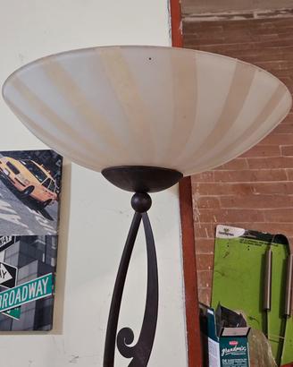 lampada in ferro battuto