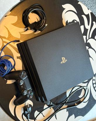 PlayStation 4 PRO 1 TB Pronta all’uso + Controller