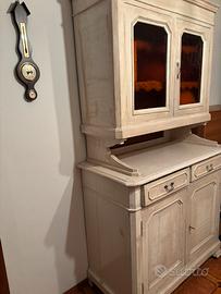 Credenza