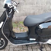 Piaggio Vespa 300 GTS - 2024 FEBBRAIO