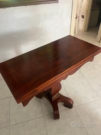 Tavolino antiquariato