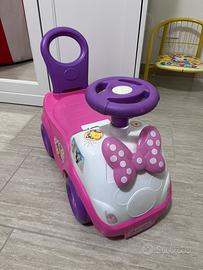 Macchinina cavalcabile Camioncino Minnie Ride-on