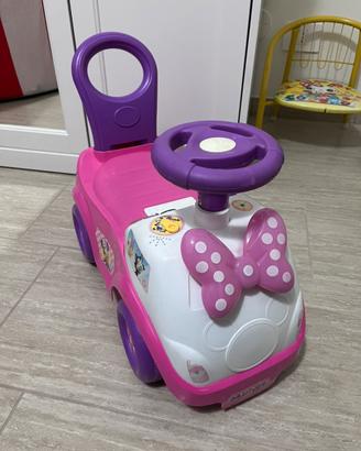 Macchinina cavalcabile Camioncino Minnie Ride-on