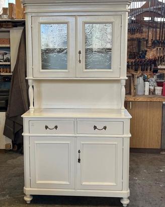 CREDENZA