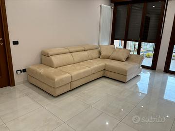 Divano modello Calinzano Poltronesofà