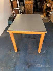 Tavola  legno formica