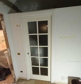 Porta a scomparsa per interni