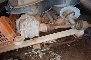 Ricambi Kia Sorrento differenziale motorino aria c