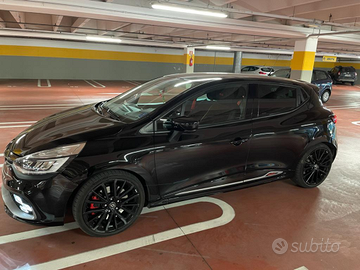 Vendo clio rs trophy 220cv