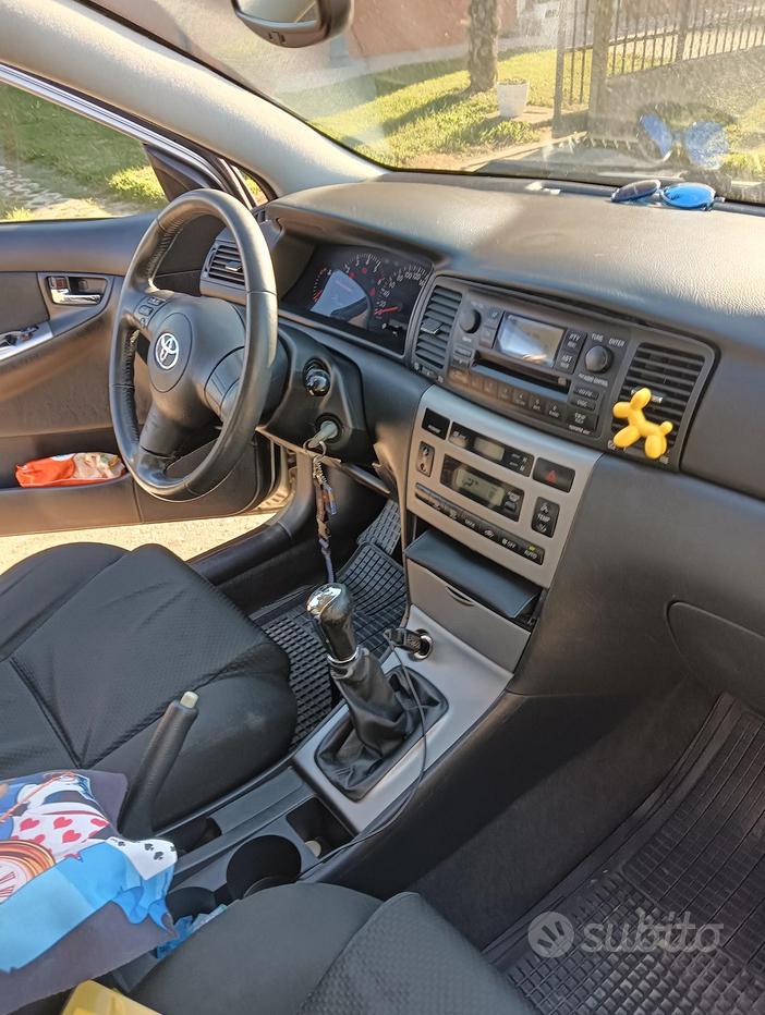 TOYOTA Corolla (2004-2009)