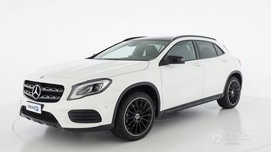 Ricambi Mercedes GLA 2015 > 2019