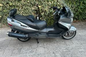 Scooter Burgman Executive 650