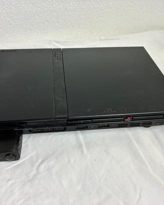 PlayStation 2 Slim + 2 controller (1 wireless)