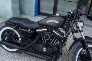 Harley davidson sportster 883