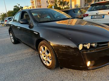 Alfa Romeo 159 jtdM