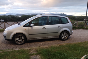 Ford focus cmax