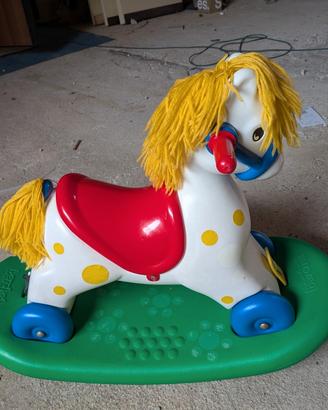 cavallo a dondolo e trenino Berchet