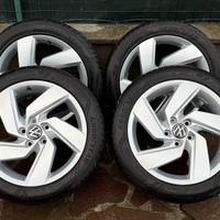 CERCHI IN LEGA 17 VW ORIGINALI GOMME 225/45/17 91W