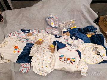 set abbigliamento bambino OVS 6 mesi