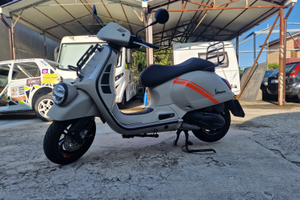 Vespa 300 gtv