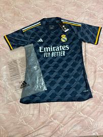 Maglia Real Madrid Taglia M Nuova Con Cartellino 