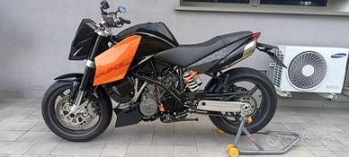 KTM 990 SUPER DUKE