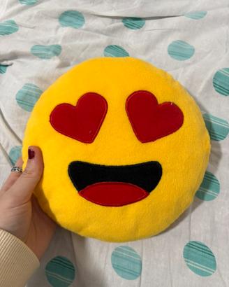 Cuscino peluche emoji emoticon