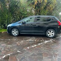 Peugeot 3008 del 2010  SUV compatto con gancio  tr