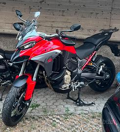 Ducati Multistrada V4s