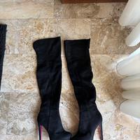 Stivali con tacco a spillo